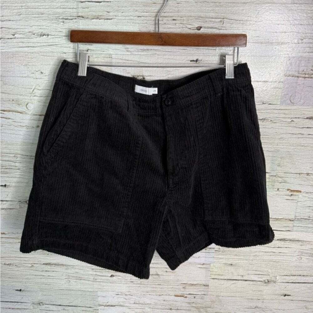 Onia Jumbo Corduroy Expedition Shorts in Black size large
